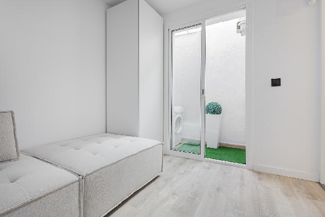 Imagen 12 Inmueble 300019 - Piso en venta en Barcelona / Travessera de Gràcia - Calle Marina