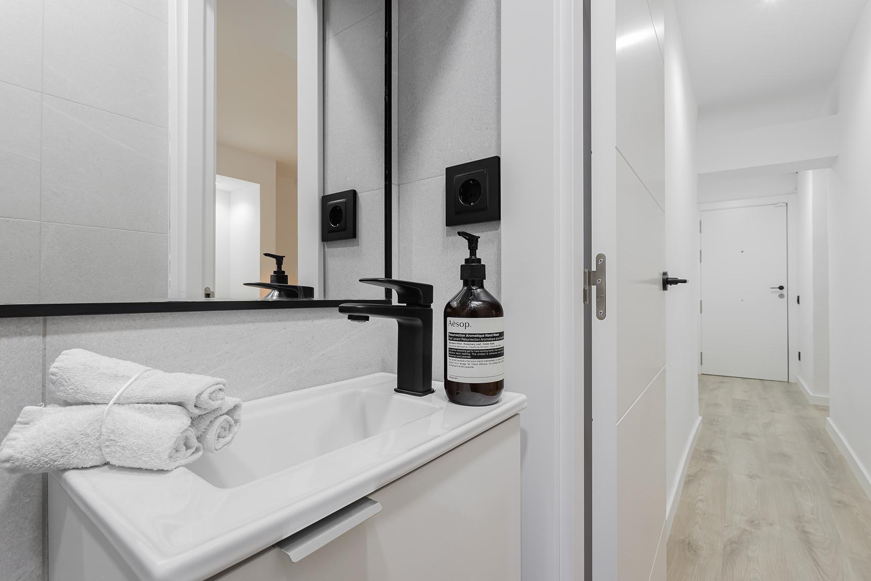 Imagen 14 Piso en venta en Barcelona / Travessera de Gràcia - Calle Marina