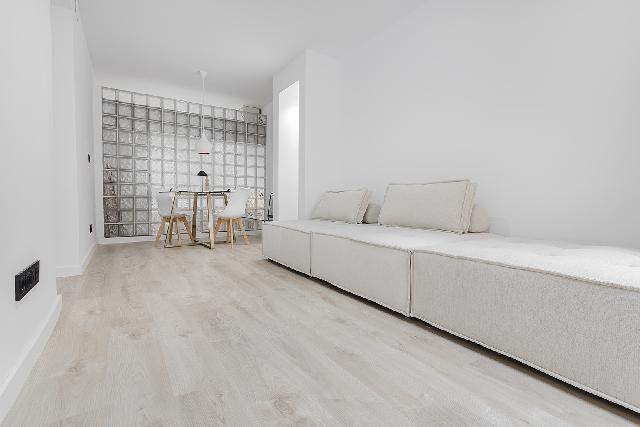 Imagen 16 Inmueble 300019 - Piso en venta en Barcelona / Travessera de Gràcia - Calle Marina
