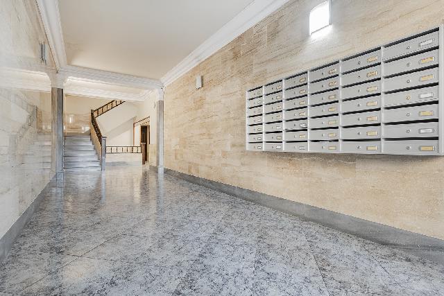 Imagen 29 Inmueble 300019 - Piso en venta en Barcelona / Travessera de Gràcia - Calle Marina