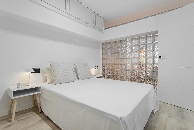 Imagen 20 Inmueble 300019 - Piso en venta en Barcelona / Travessera de Gràcia - Calle Marina