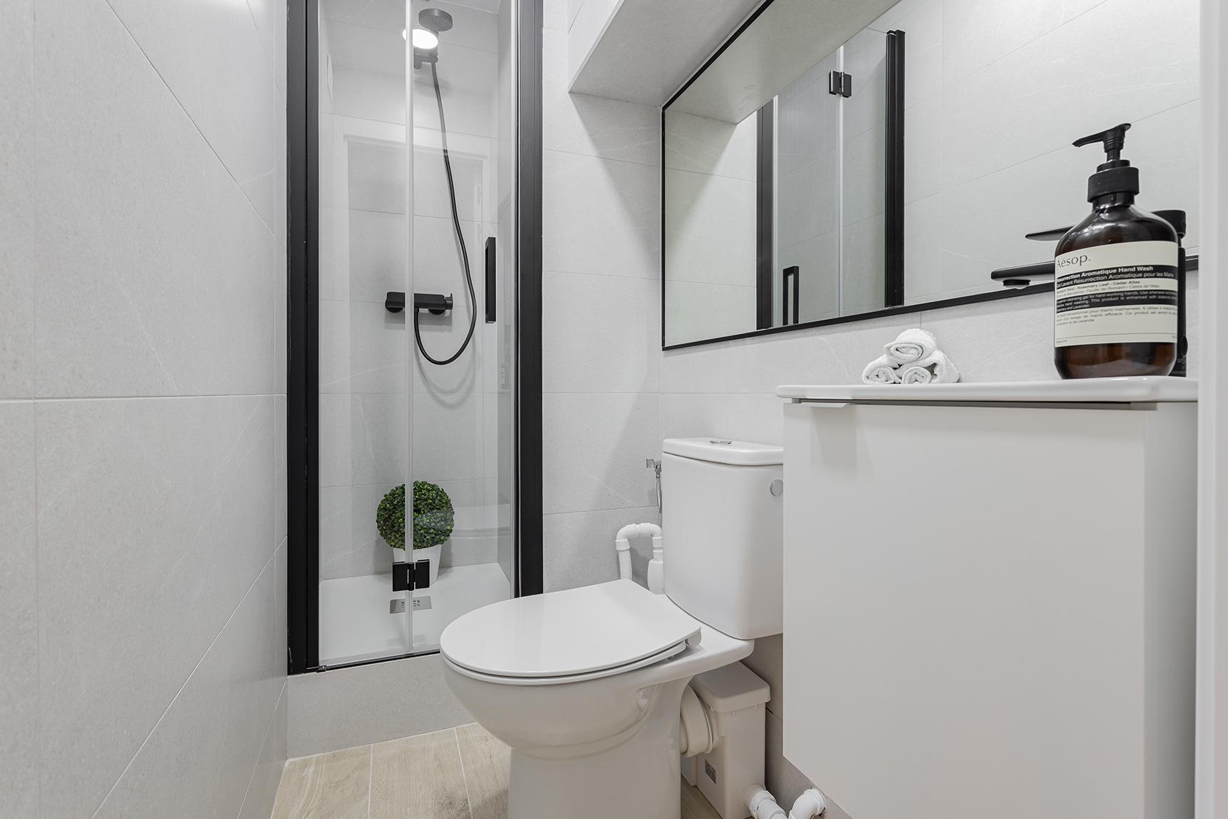 Imagen 5 Piso en venta en Barcelona / Travessera de Gràcia - Calle Marina