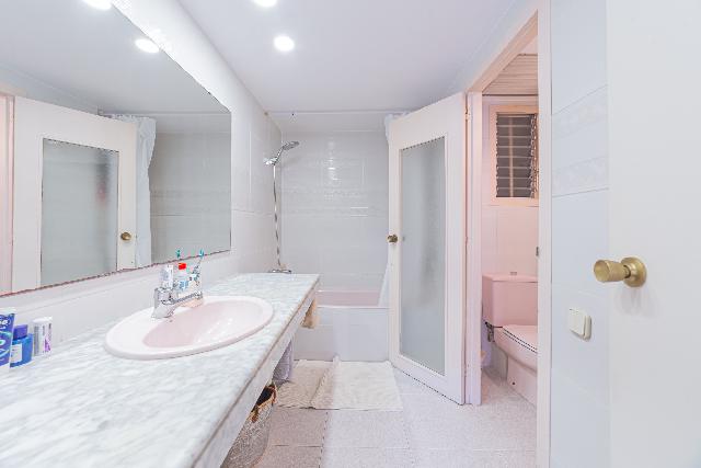 Imagen 20 Inmueble 300344 - Piso en venta en Barcelona / Próximo al Liceo Francés