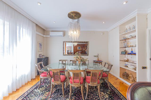 Imagen 4 Inmueble 300344 - Piso en venta en Barcelona / Próximo al Liceo Francés