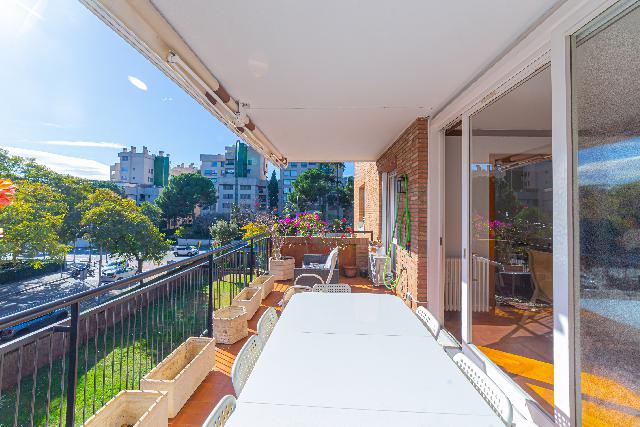 Imagen 33 Inmueble 300344 - Piso en venta en Barcelona / Próximo al Liceo Francés