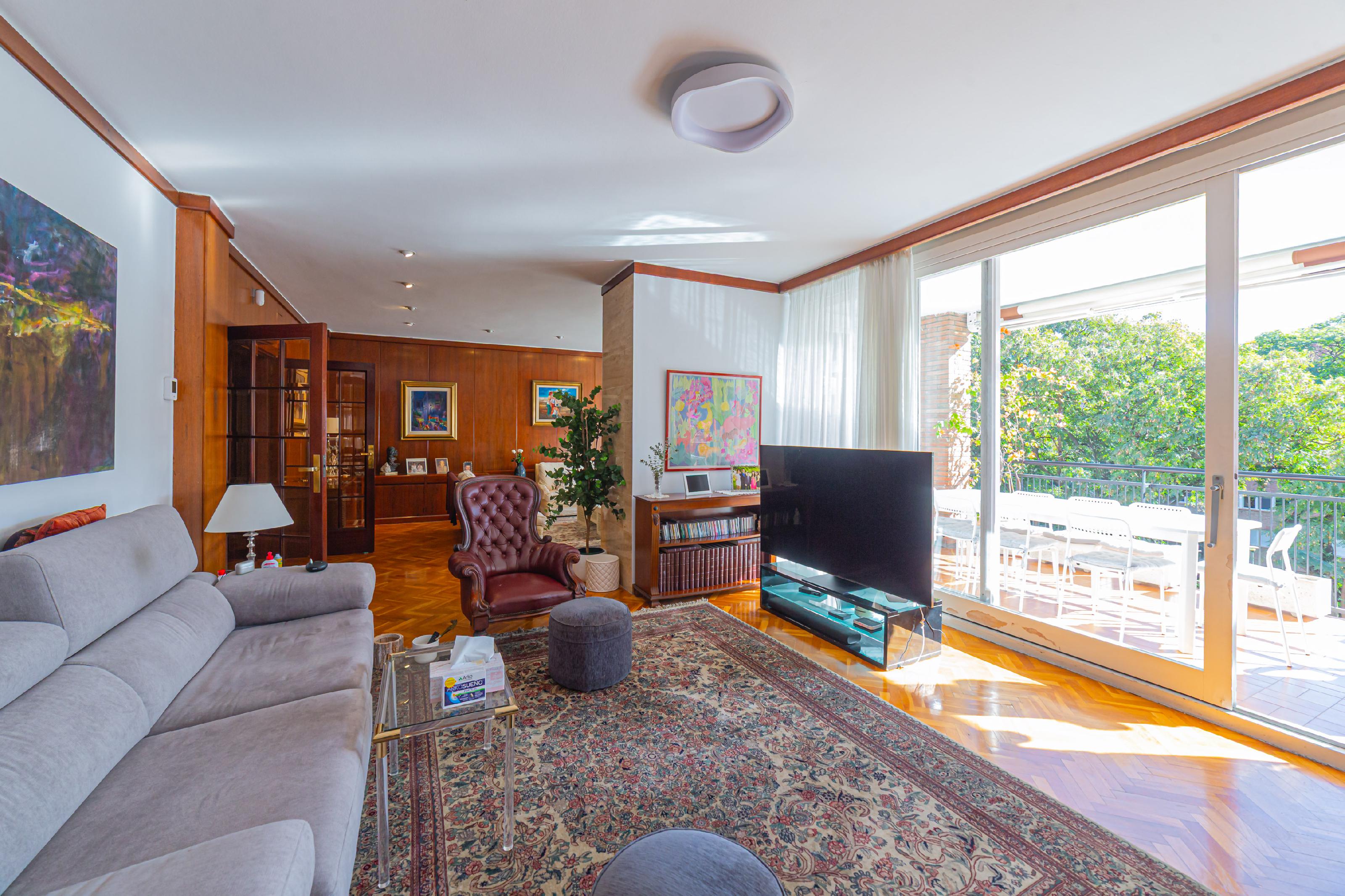 Imagen 3 Piso en venta en Barcelona / Próximo al Liceo Francés