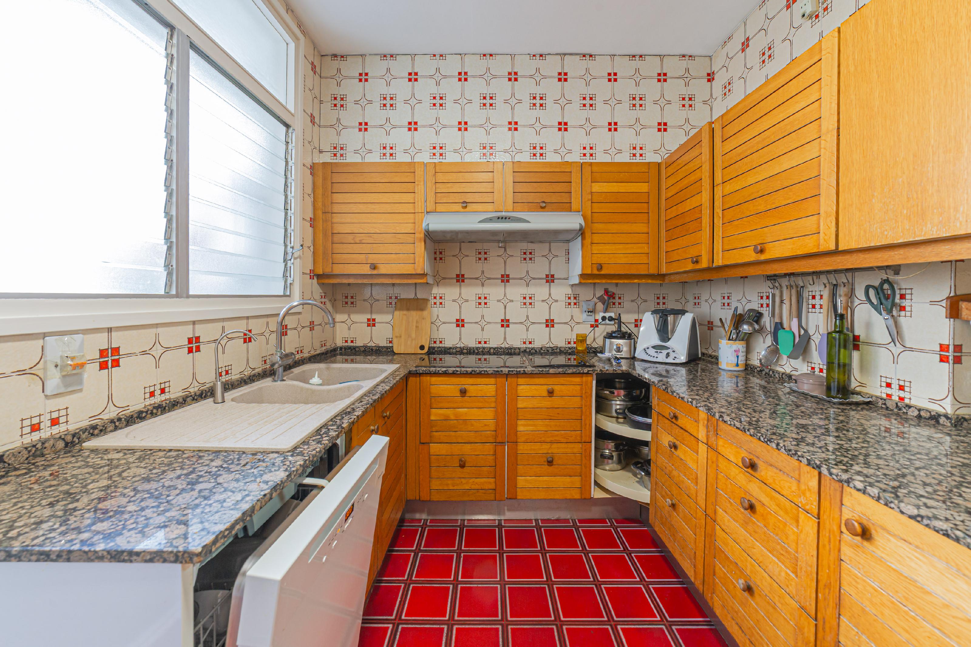 Imagen 27 Piso en venta en Barcelona / Próximo al Liceo Francés