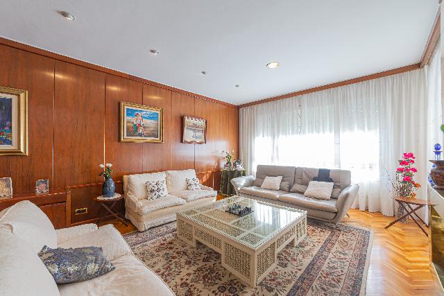 Imagen 10 Inmueble 300344 - Piso en venta en Barcelona / Próximo al Liceo Francés