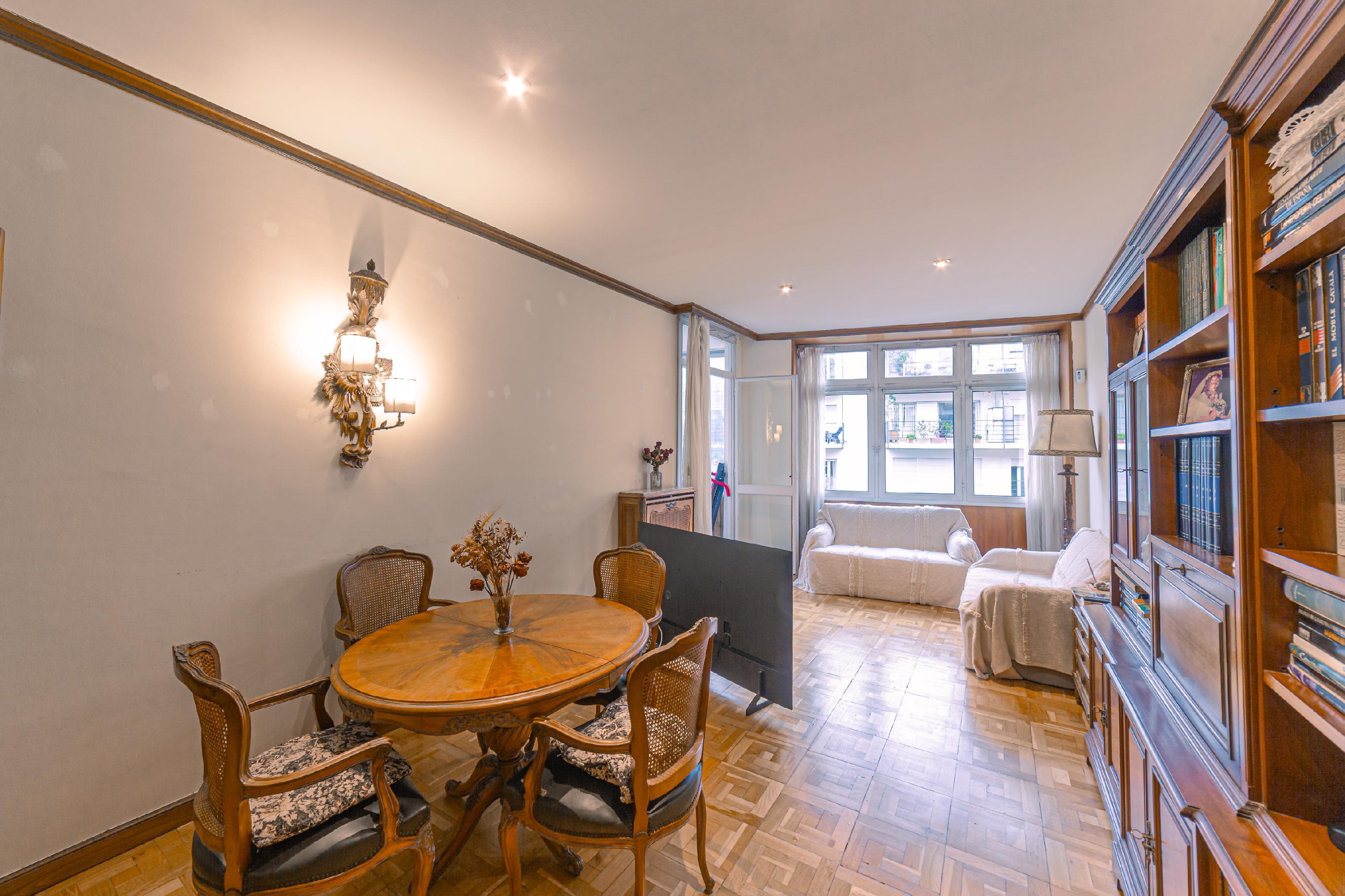 Imagen 7 Piso en venta en Barcelona / Plaça d´Alfons Comin-Avenida República Argentina