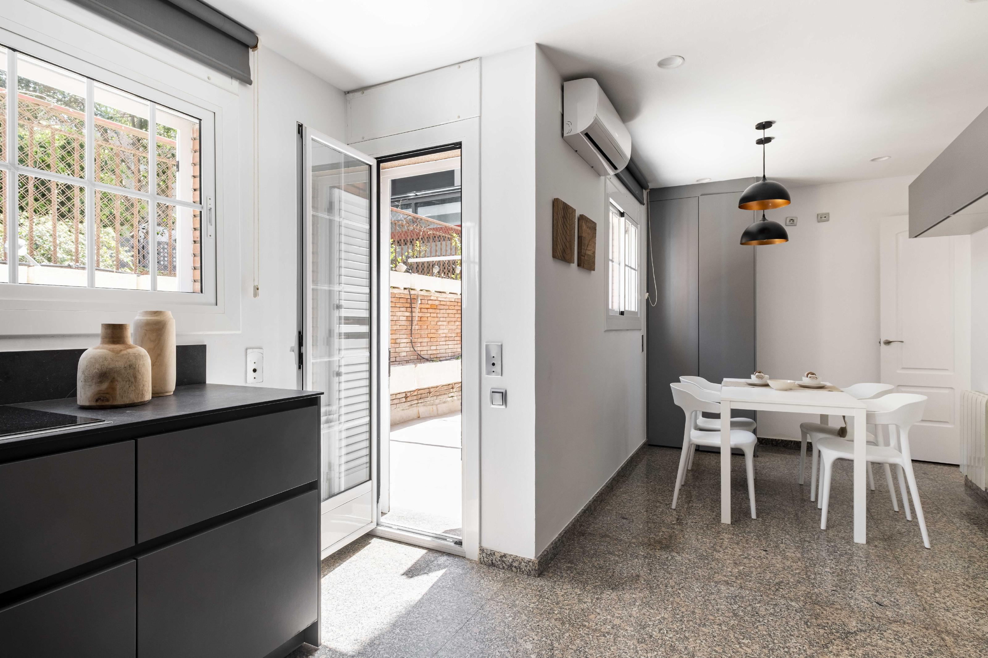 Imagen 21 Casa en venta en Barcelona / Font d´en Fargues