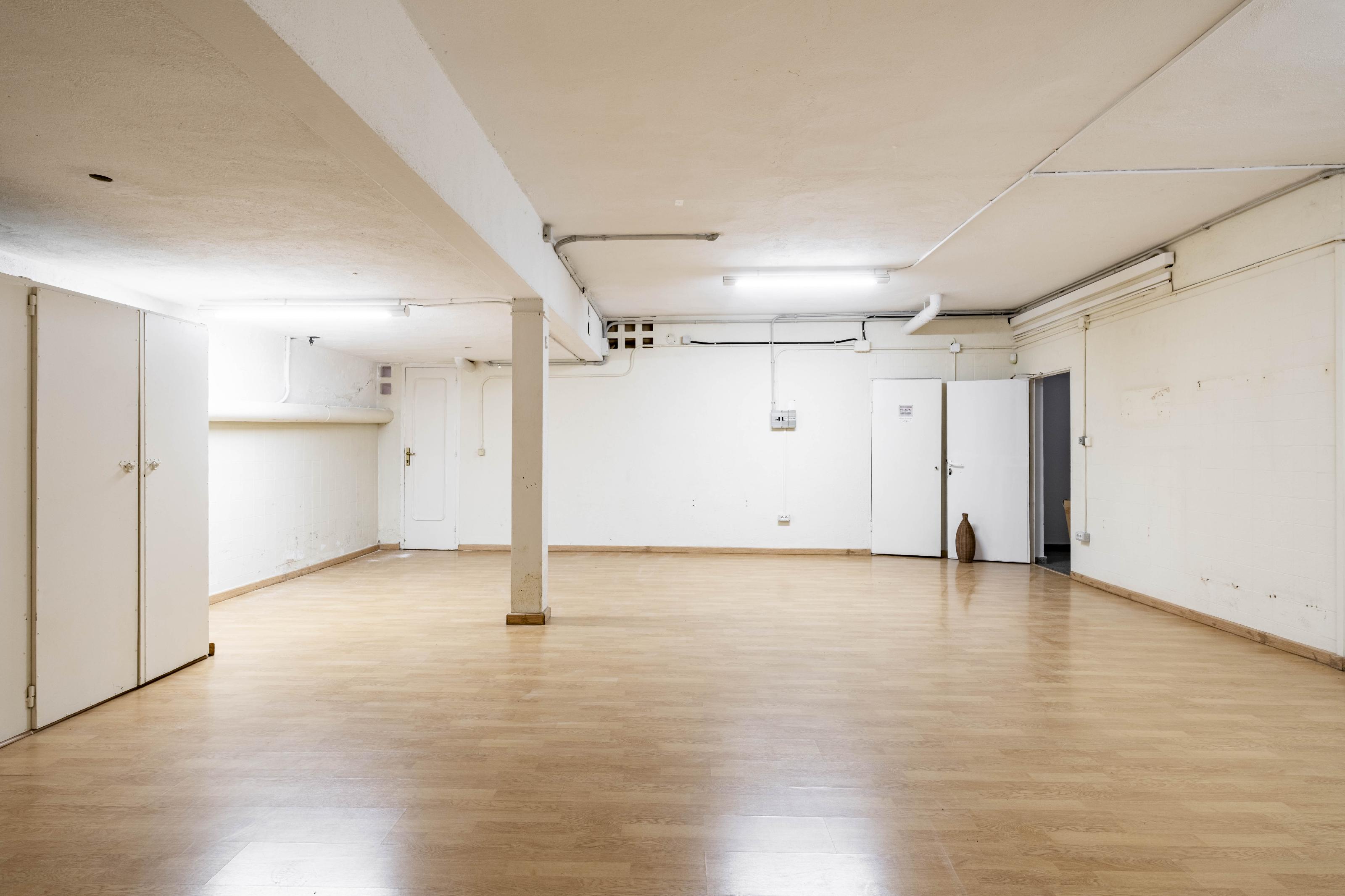 Imagen 37 Casa en venta en Barcelona / Font d´en Fargues