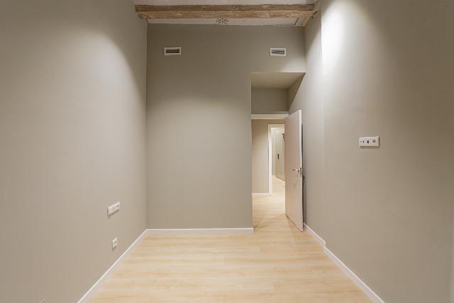 Imagen 21 Inmueble 300953 - Piso en venta en Barcelona / La Rambla - Plaça del Teatre