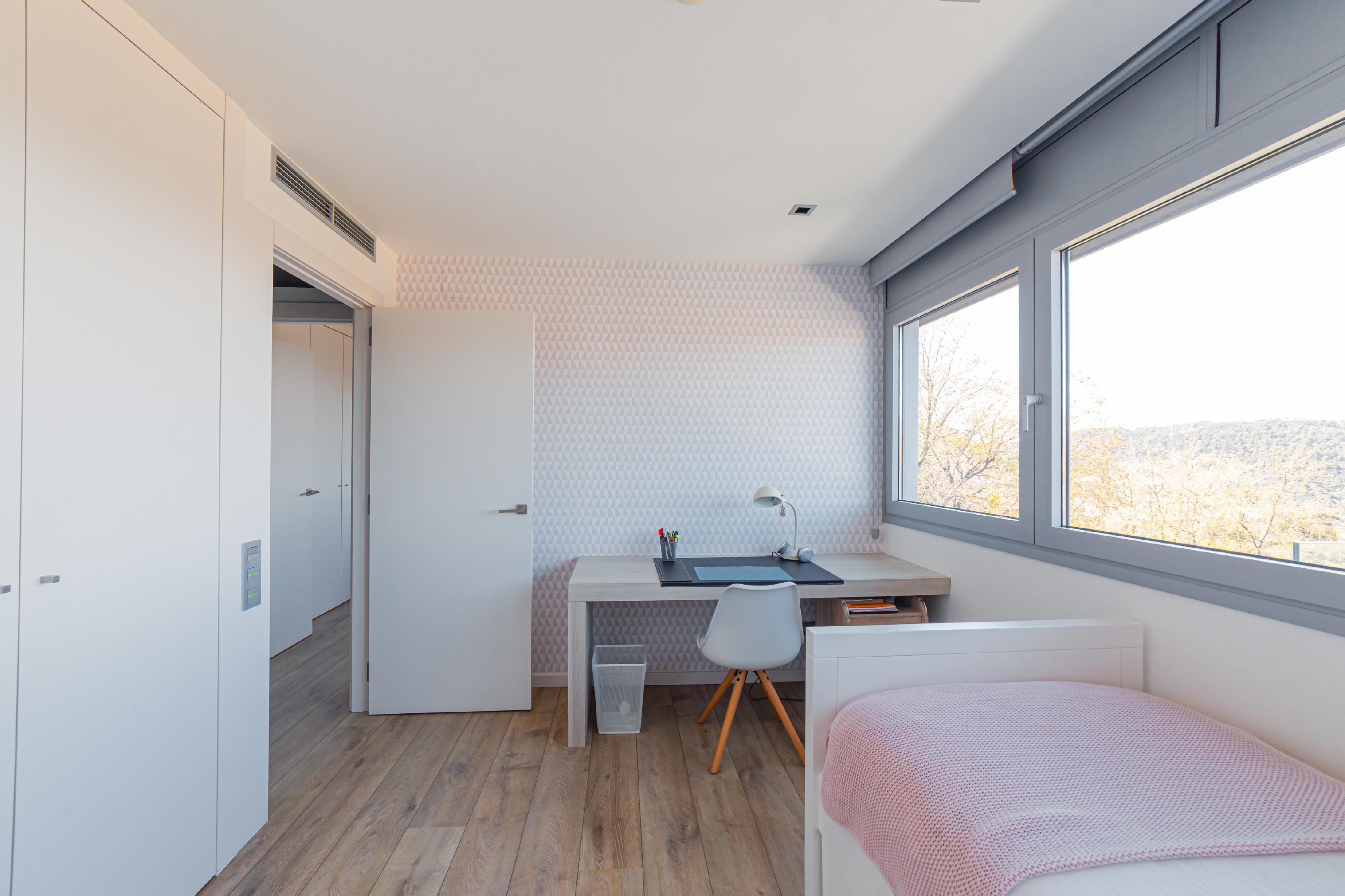 Imagen 13 Casa en venta en Barcelona / Funicular de Vallvidriera