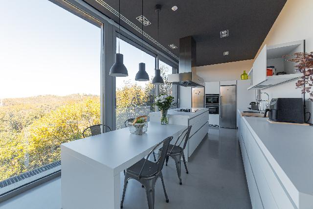 Imagen 4 Inmueble 301017 - Casa en venta en Barcelona / Funicular de Vallvidriera