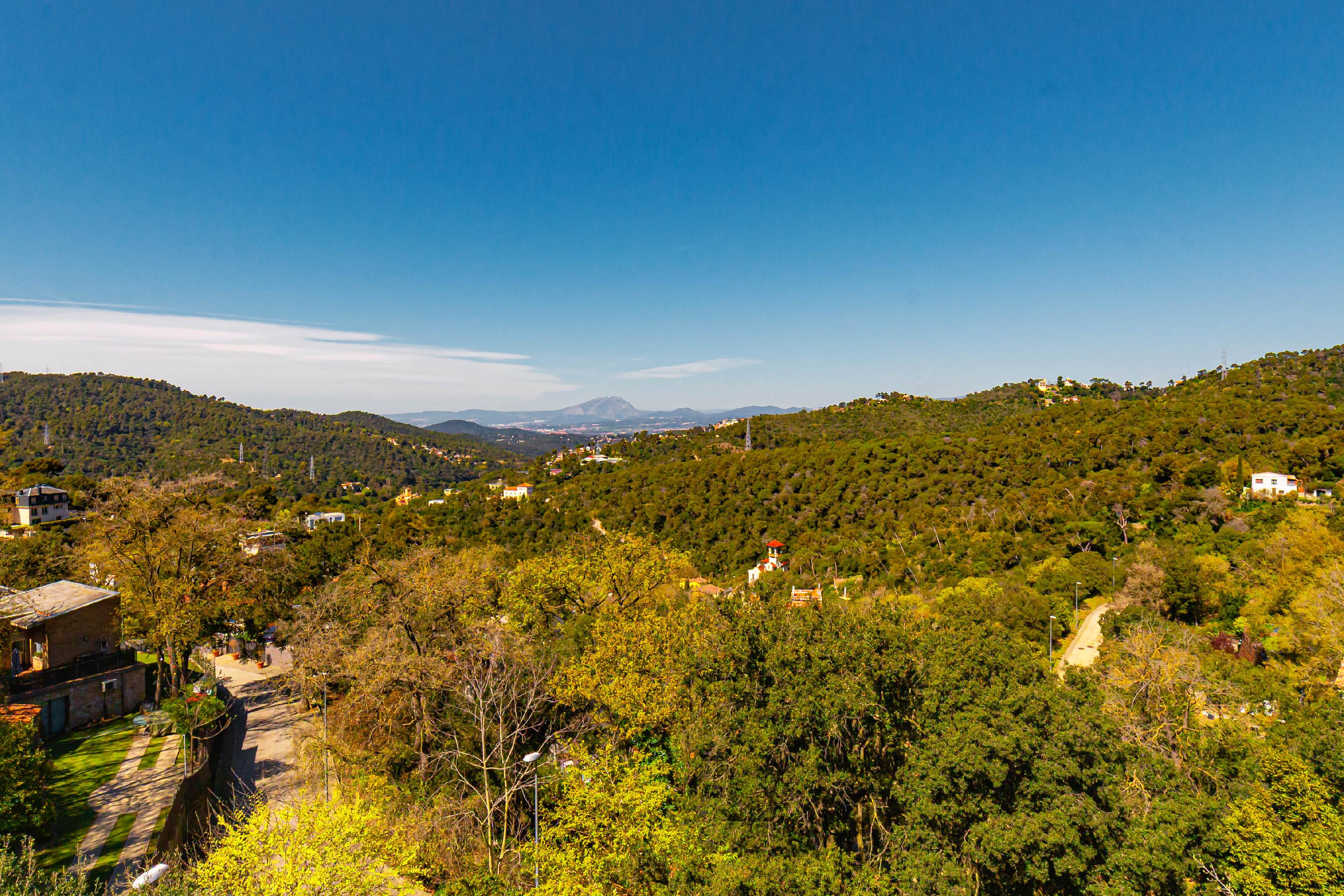 Imagen 40 Casa en venta en Barcelona / Funicular de Vallvidriera