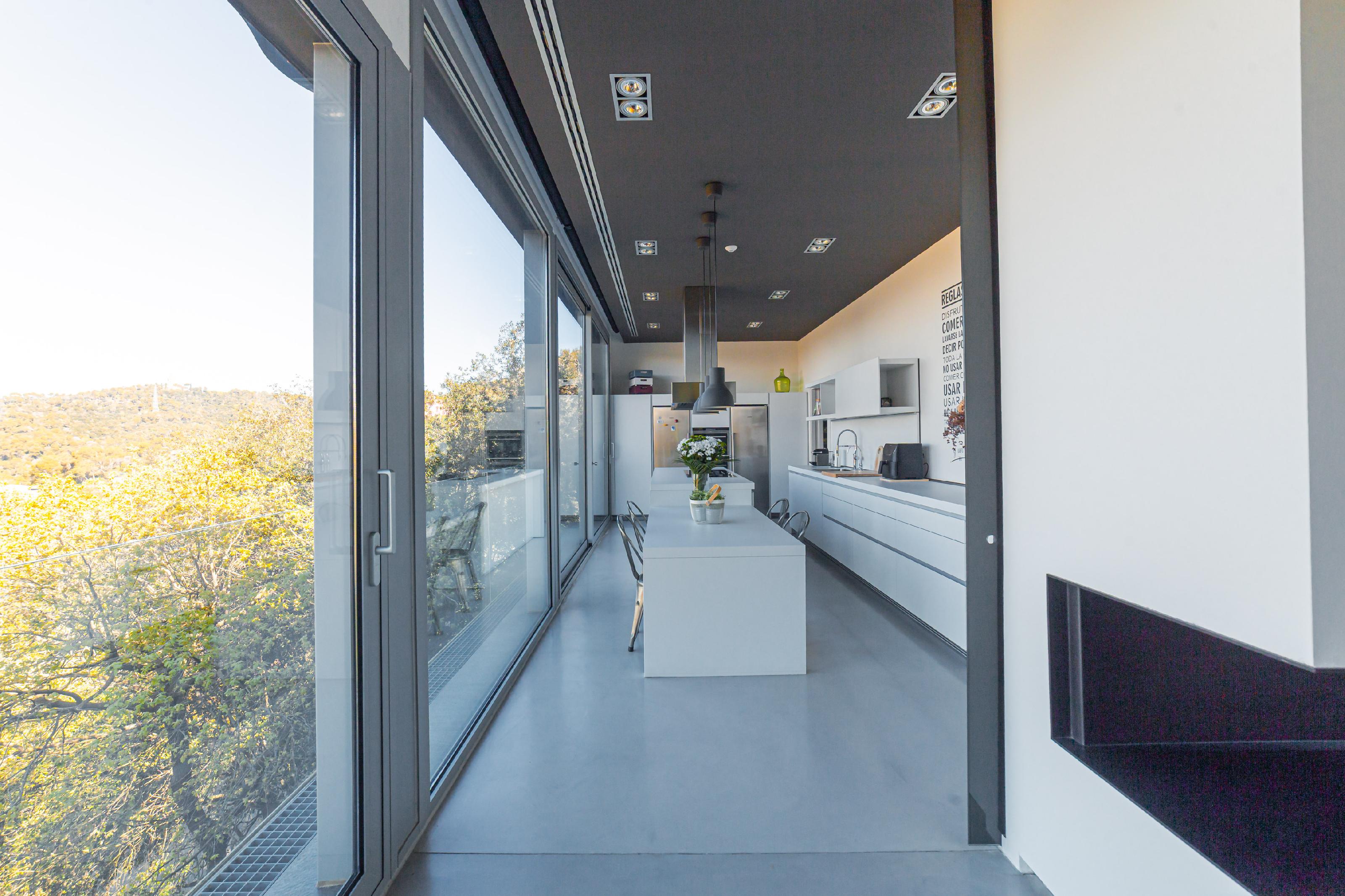 Imagen 24 Casa en venta en Barcelona / Funicular de Vallvidriera