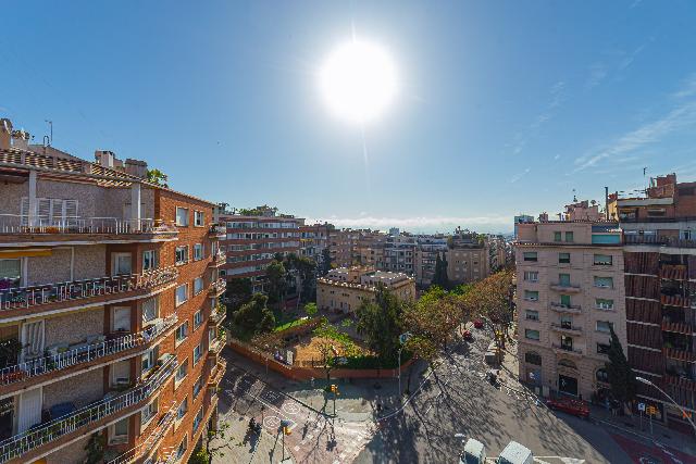 Imagen 2 Inmueble 301060 - Ático en venta en Barcelona / Reina Victoria-Turo Park