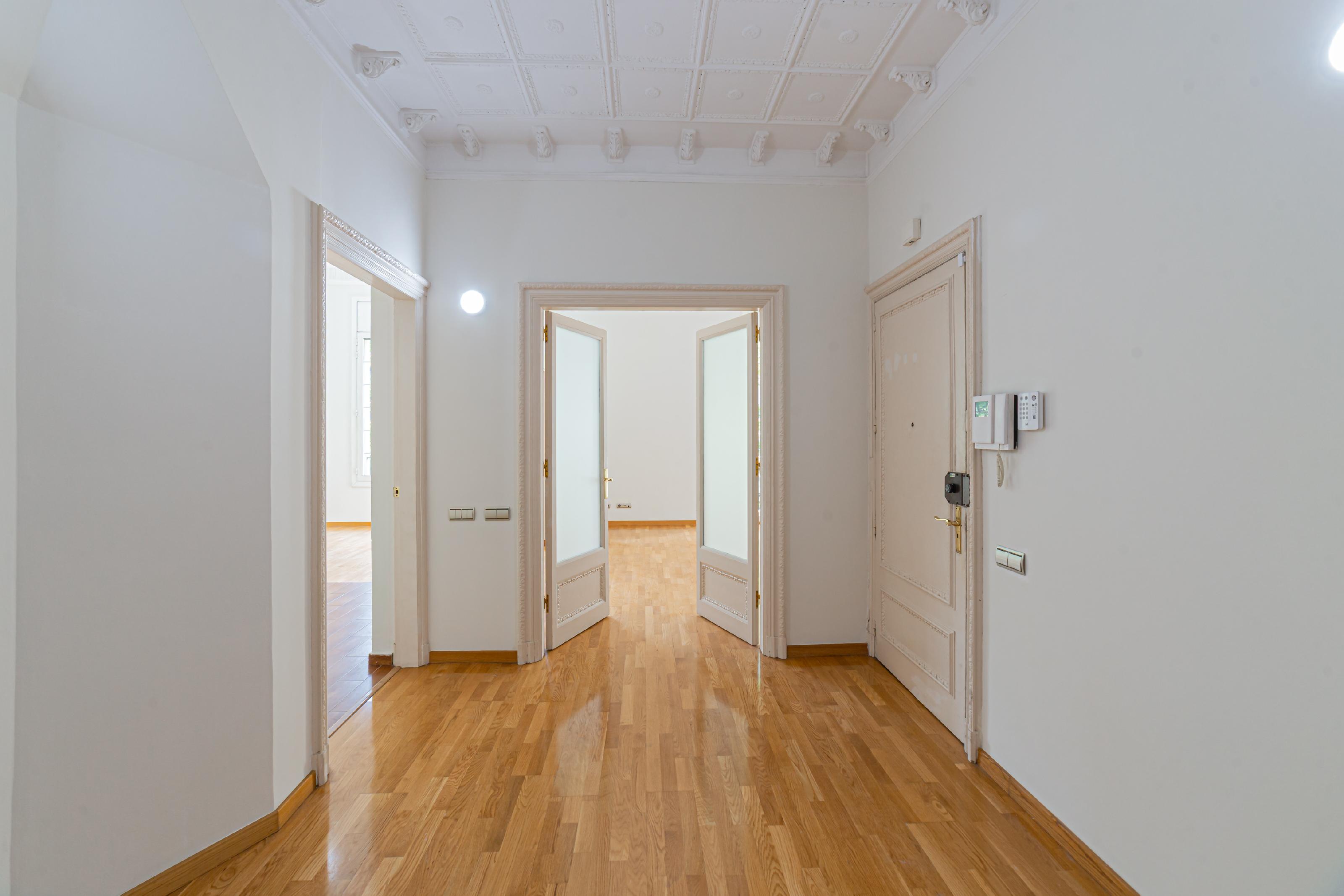 Imagen 2 Piso en venta en Barcelona / Diagonal - Francesc Macià