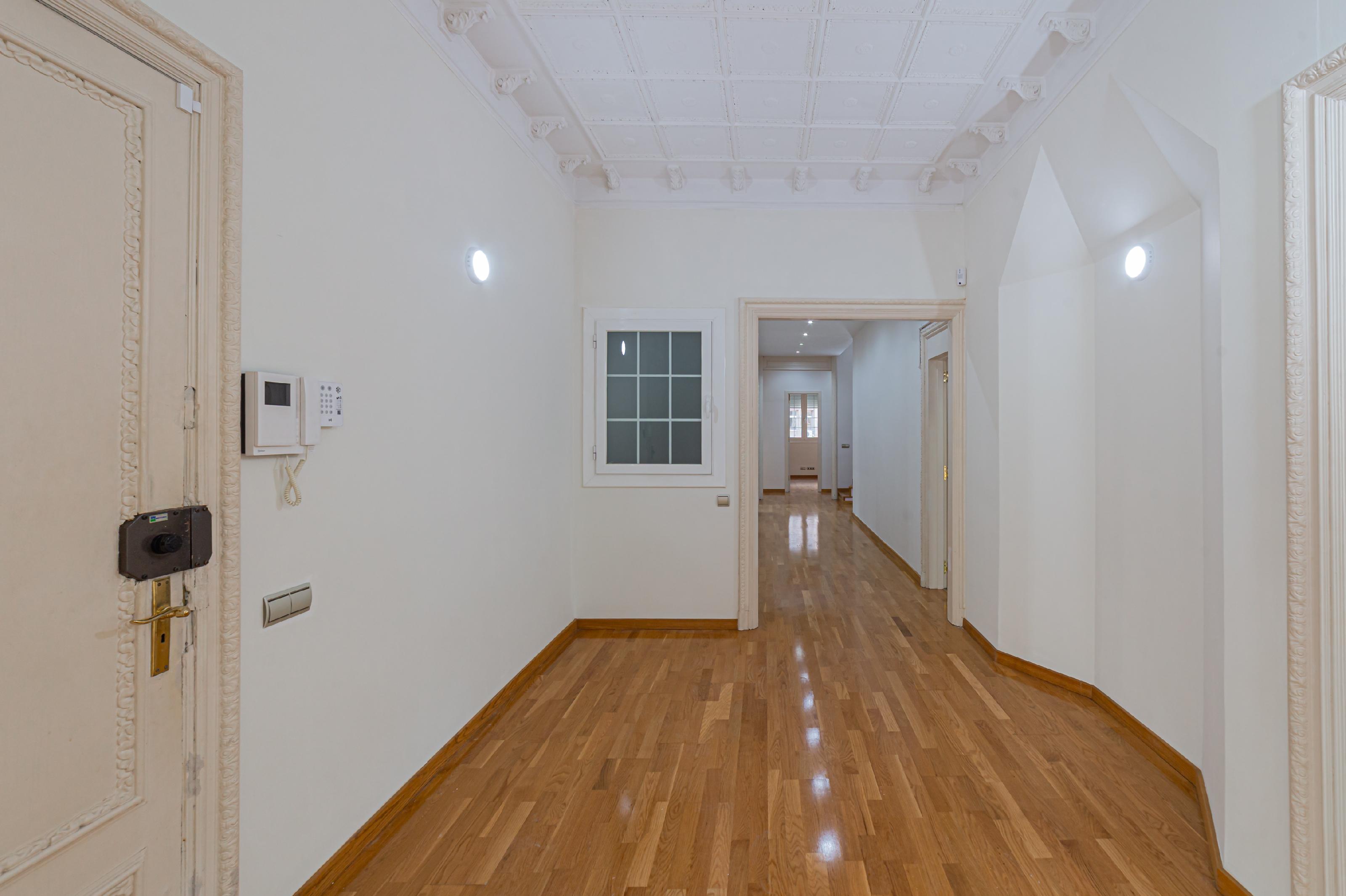 Imagen 7 Piso en venta en Barcelona / Diagonal - Francesc Macià