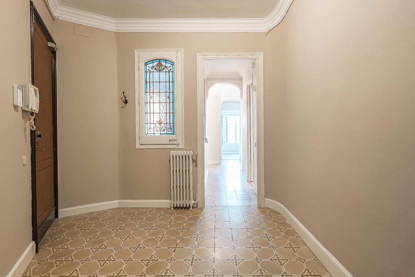 Imagen 7 Piso en venta en Barcelona / Paseo Sant Joan