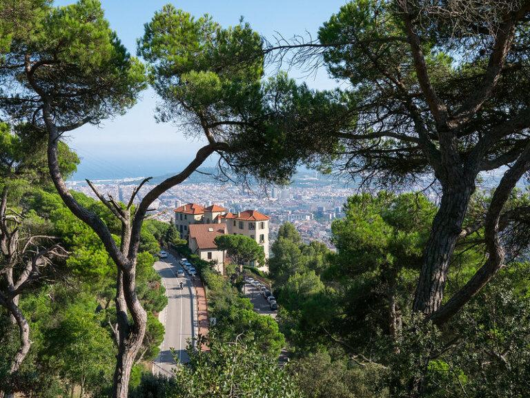 Imagen 3 Casa en venta en Barcelona / Funicular de Vallvidriera
