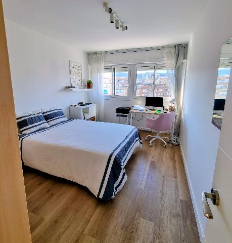 Imagen 3 Inmueble 302125 - Ático en venta en Barcelona / Junto al Mercado de Les Corts