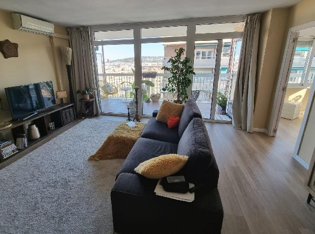 Imagen 1 Inmueble 302125 - Piso en venta en Barcelona / Junto al Mercado de Les Corts