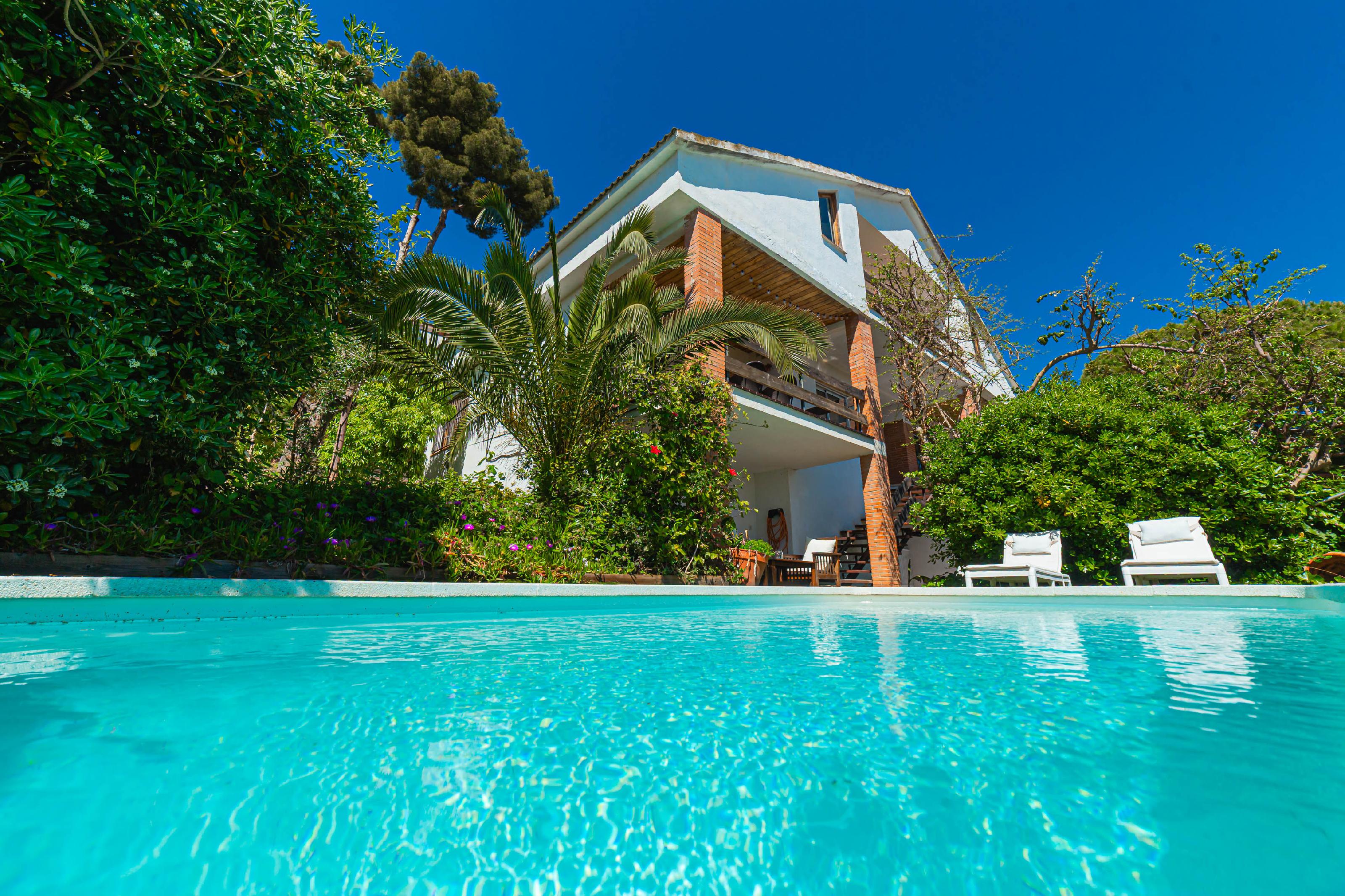 Imagen 2 Casa en venta en Castelldefels / Castelldefels - Montmar