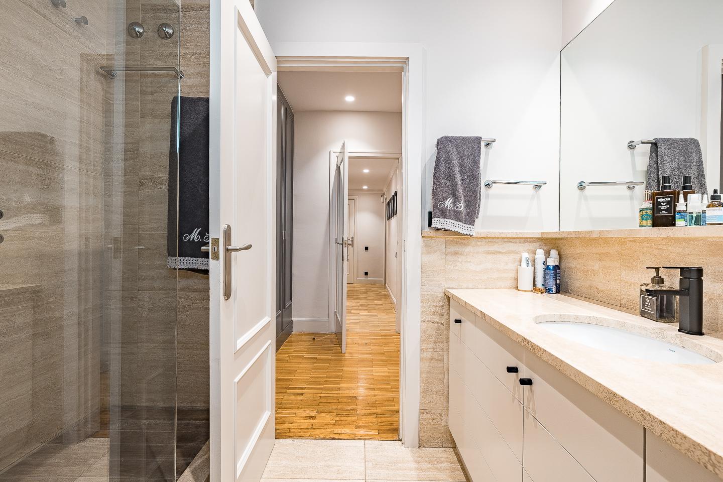 Imagen 15 Piso en venta en Barcelona / Calle Calatrava-Vía Augusta