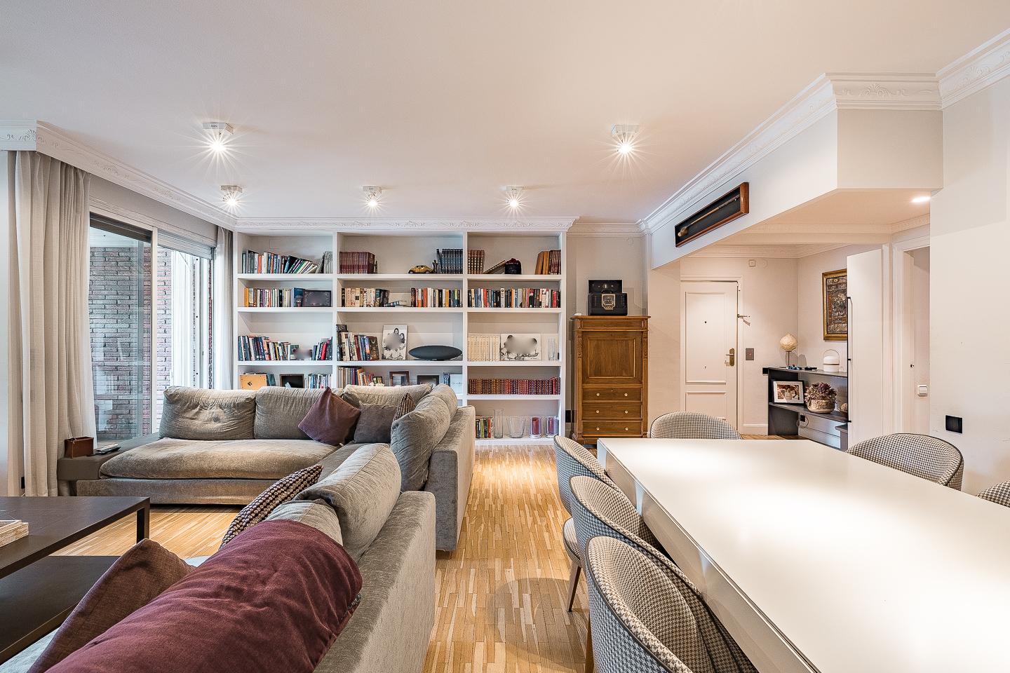 Imagen 7 Piso en venta en Barcelona / Calle Calatrava-Vía Augusta