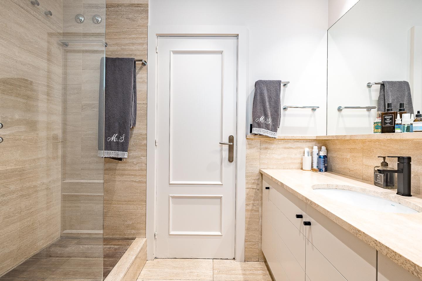 Imagen 26 Piso en venta en Barcelona / Calle Calatrava-Vía Augusta