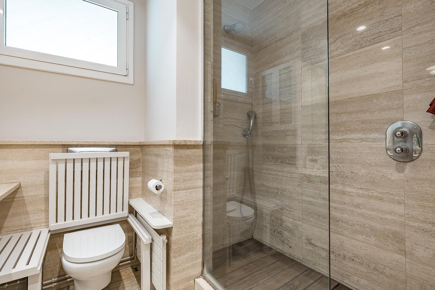 Imagen 30 Piso en venta en Barcelona / Calle Calatrava-Vía Augusta