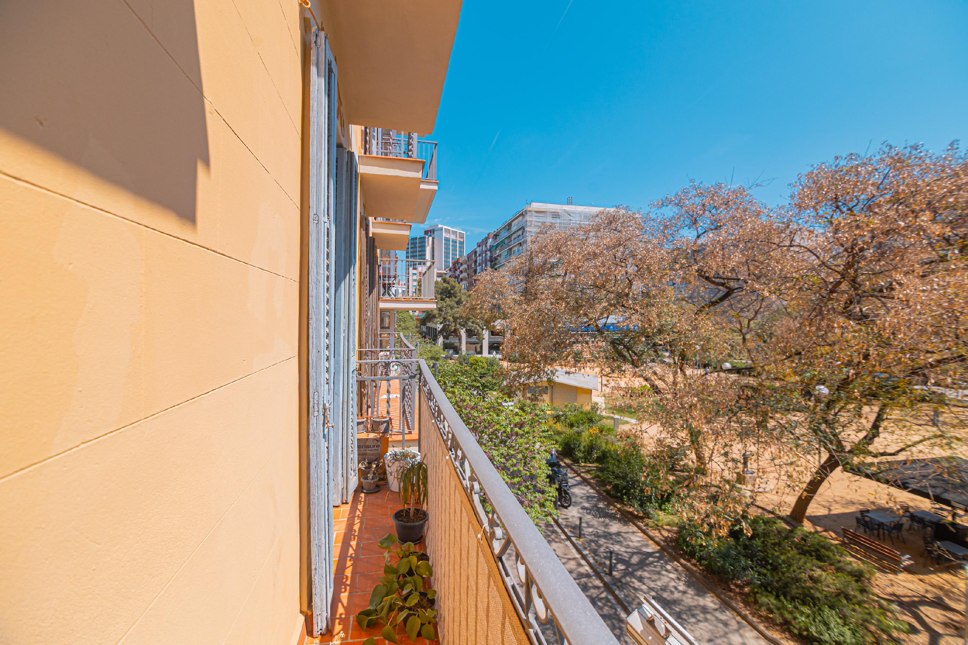 Imagen 24 Piso en venta en Barcelona / Jardines Joaquim Ruyra- L´illa diagonal