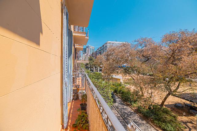 Imagen 24 Inmueble 302373 - Piso en venta en Barcelona / Jardines Joaquim Ruyra- L´illa diagonal