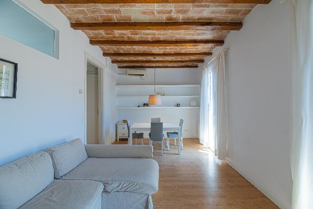 Imagen 10 Inmueble 302373 - Piso en venta en Barcelona / Jardines Joaquim Ruyra- L´illa diagonal