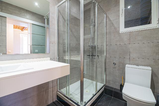 Imagen 22 Inmueble 302373 - Piso en venta en Barcelona / Jardines Joaquim Ruyra- L´illa diagonal