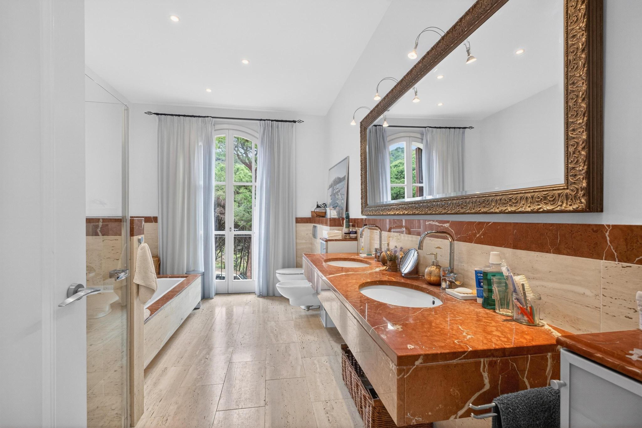 Imagen 19 Casa en venta en Sant Feliu De Guíxols / Próximo al mar y del centro de Sant Feliu de Guixols