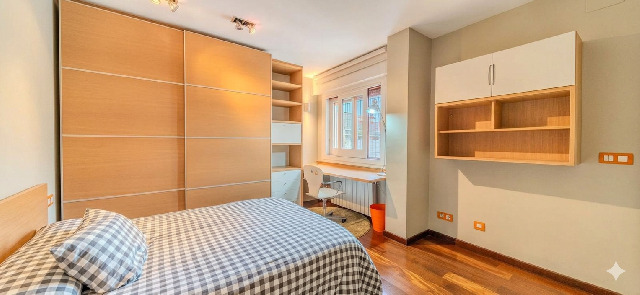 Imagen 33 Inmueble 302487 - Piso en venta en Barcelona / Las Tres Torres - Nena Casas