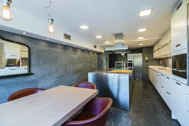 Imagen 13 Inmueble 302487 - Piso en venta en Barcelona / Las Tres Torres - Nena Casas