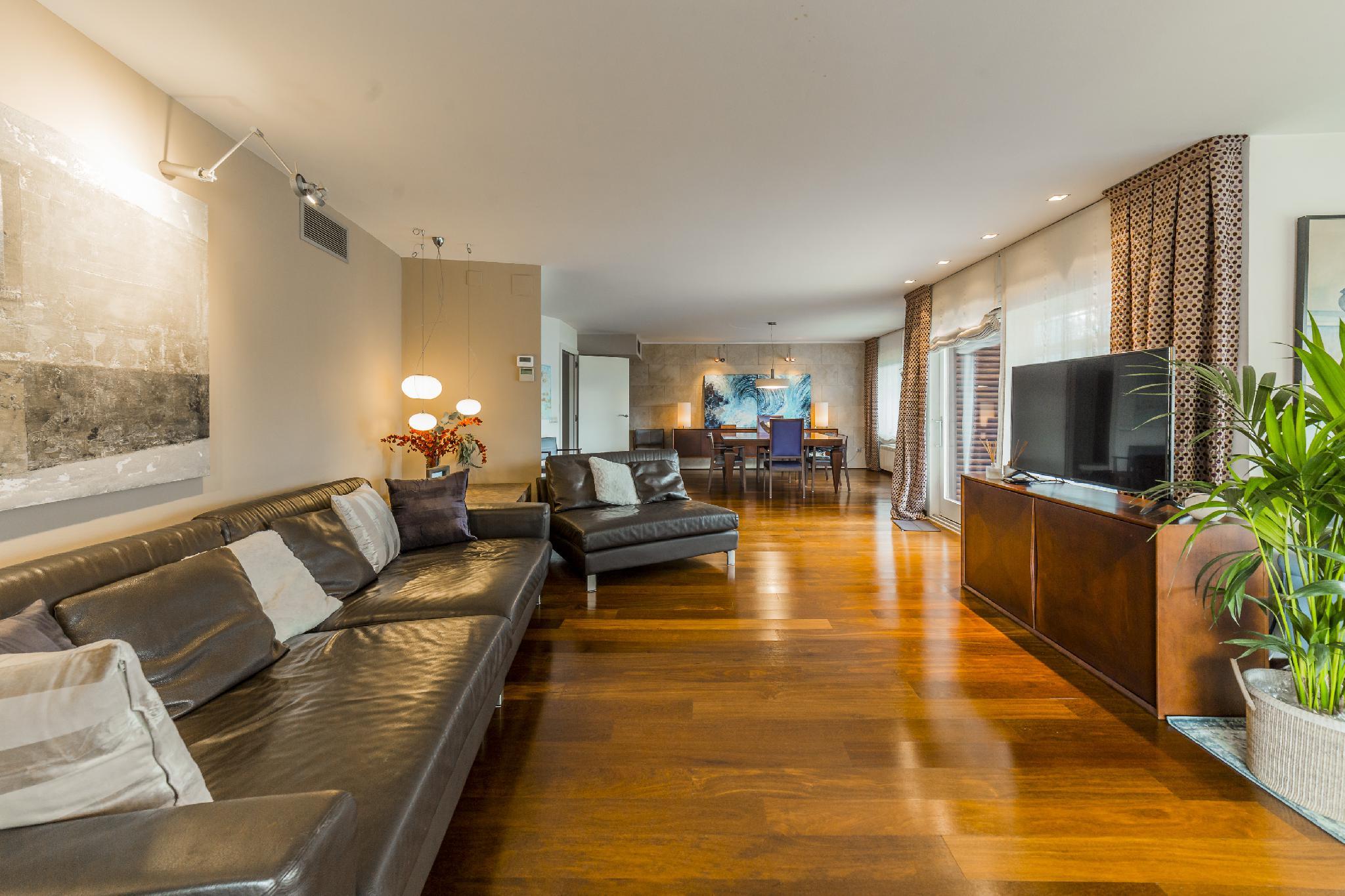 Imagen 8 Piso en venta en Barcelona / Las Tres Torres - Nena Casas