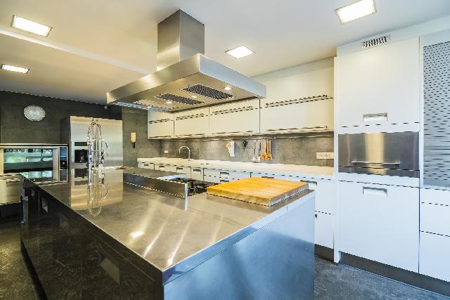 Imagen 4 Inmueble 302487 - Piso en venta en Barcelona / Las Tres Torres - Nena Casas