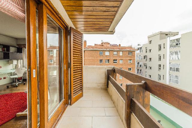 Imagen 12 Inmueble 302487 - Piso en venta en Barcelona / Las Tres Torres - Nena Casas