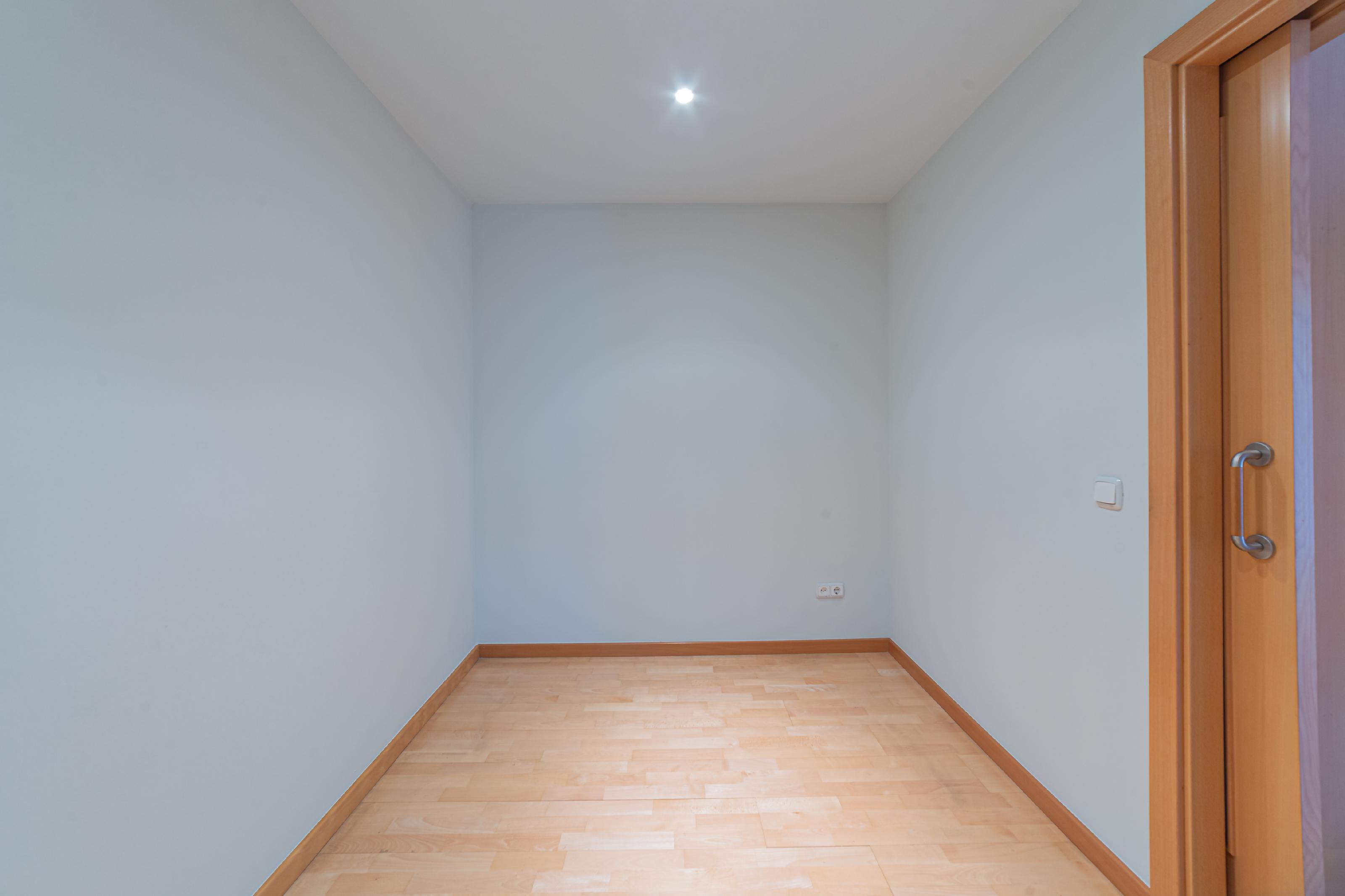 Imagen 6 Piso en alquiler en Barcelona / Jardines Santa Amelia 