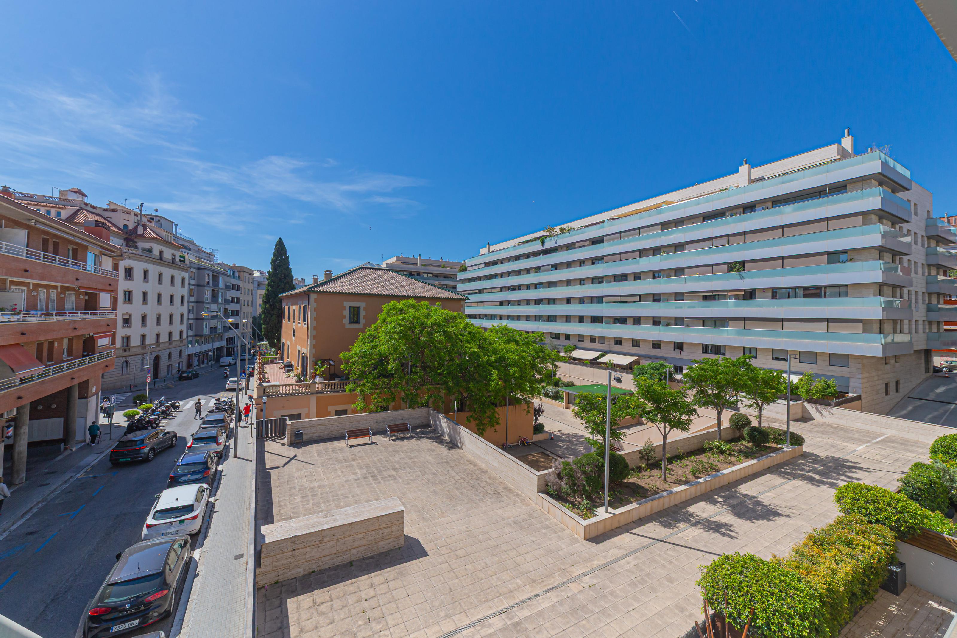 Imagen 33 Piso en alquiler en Barcelona / Jardines Santa Amelia 