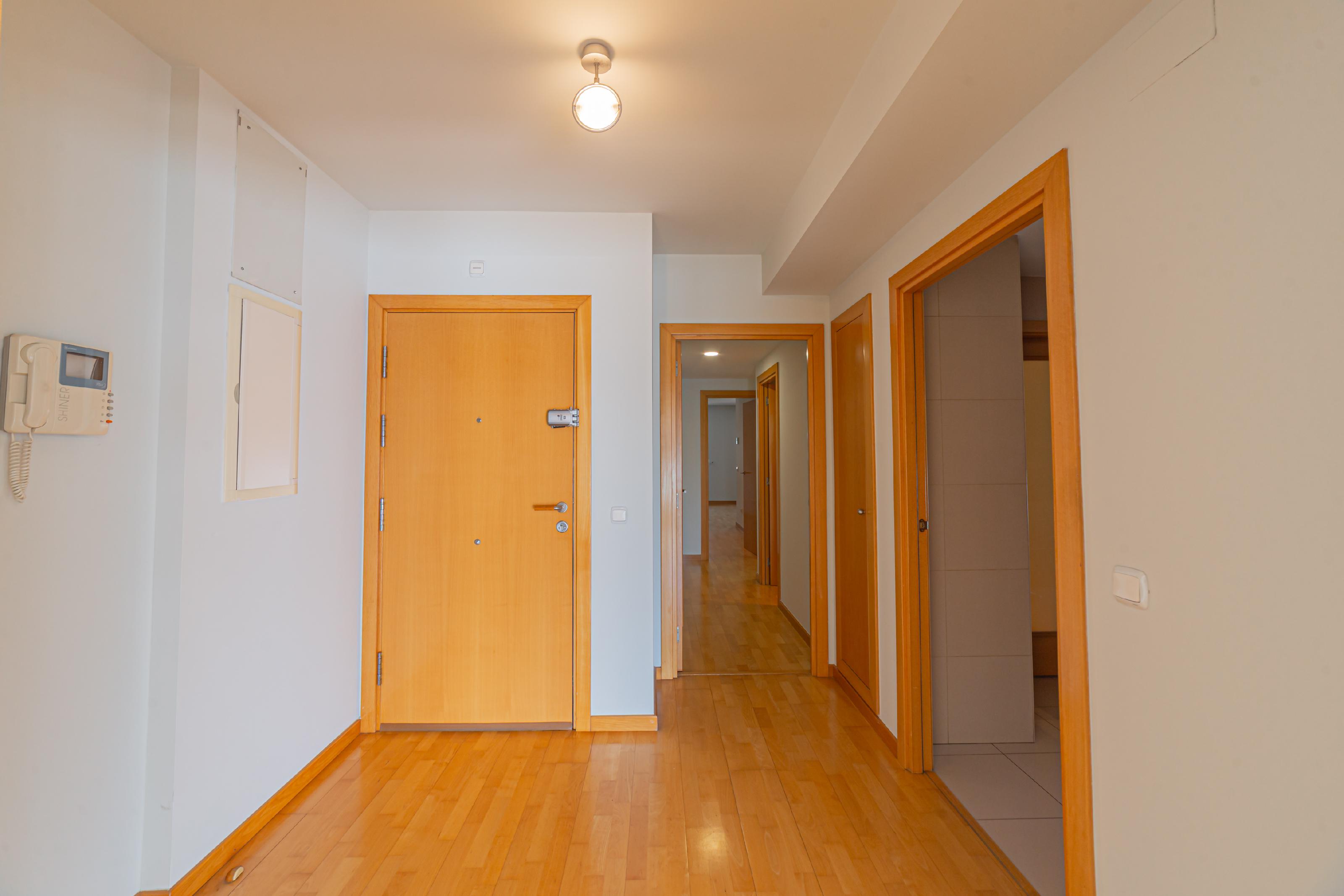 Imagen 18 Piso en alquiler en Barcelona / Jardines Santa Amelia 