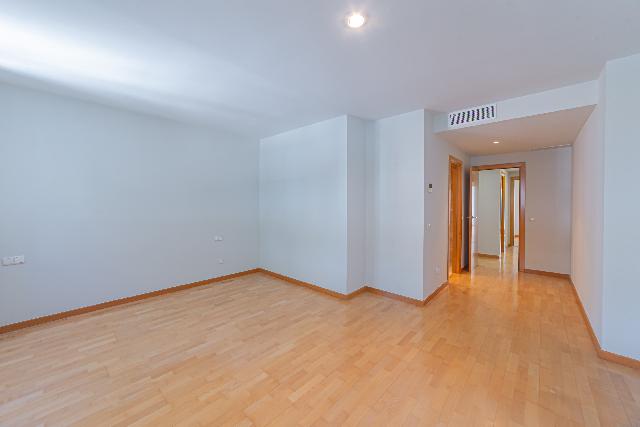 Imagen 20 Inmueble 302611 - Piso en alquiler en Barcelona / Jardines Santa Amelia 