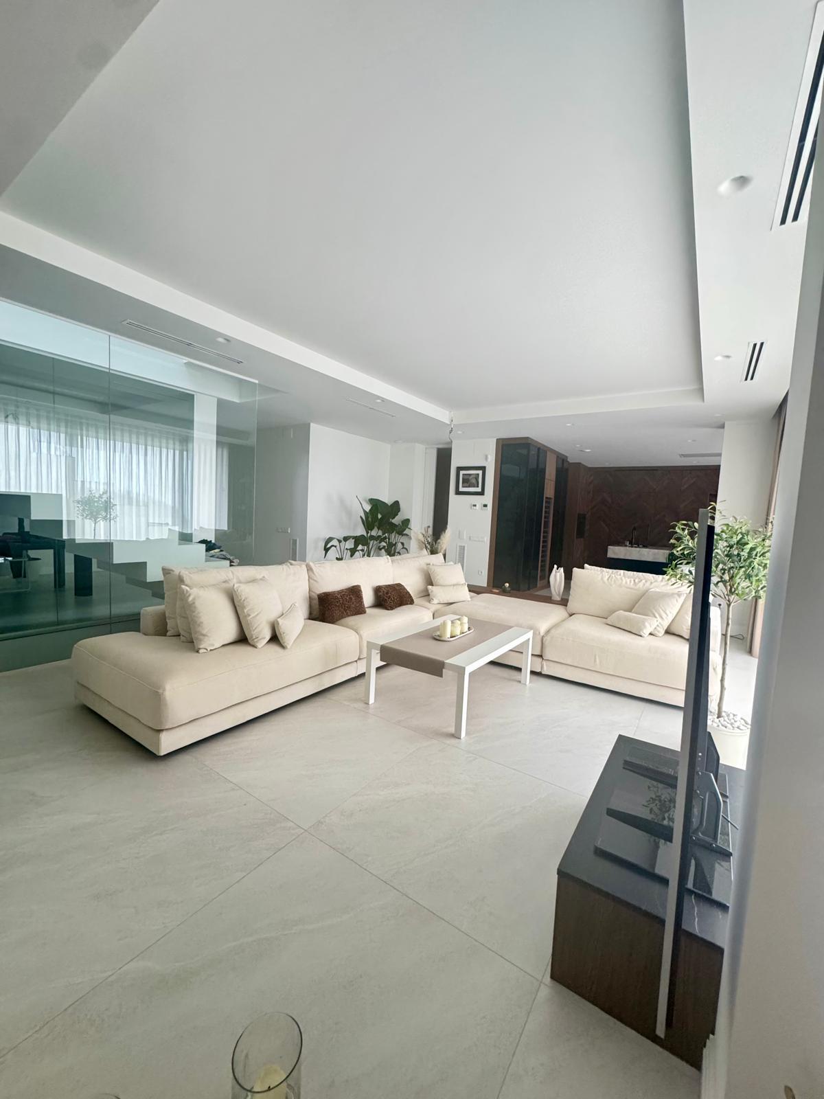 Imagen 17 Casa en venta en Mataró / Urbanización Can Quirze, Mataró.