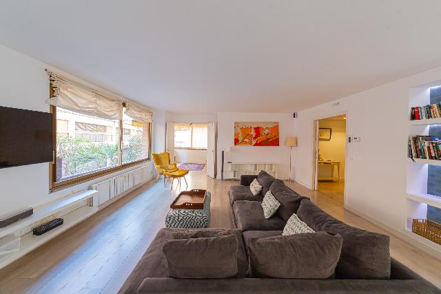 Imagen 16 Inmueble 302848 - Piso en venta en Barcelona / Al lado de Clínica Corachán.