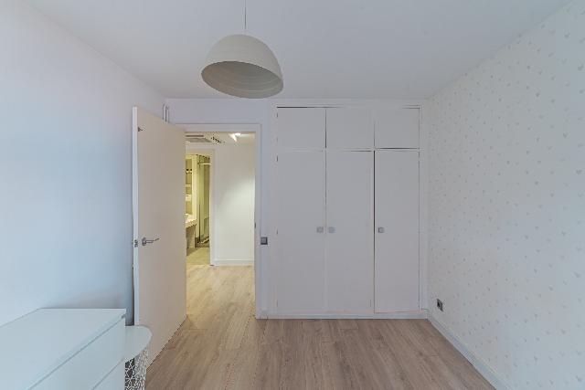 Imagen 7 Inmueble 302848 - Piso en venta en Barcelona / Al lado de Clínica Corachán.