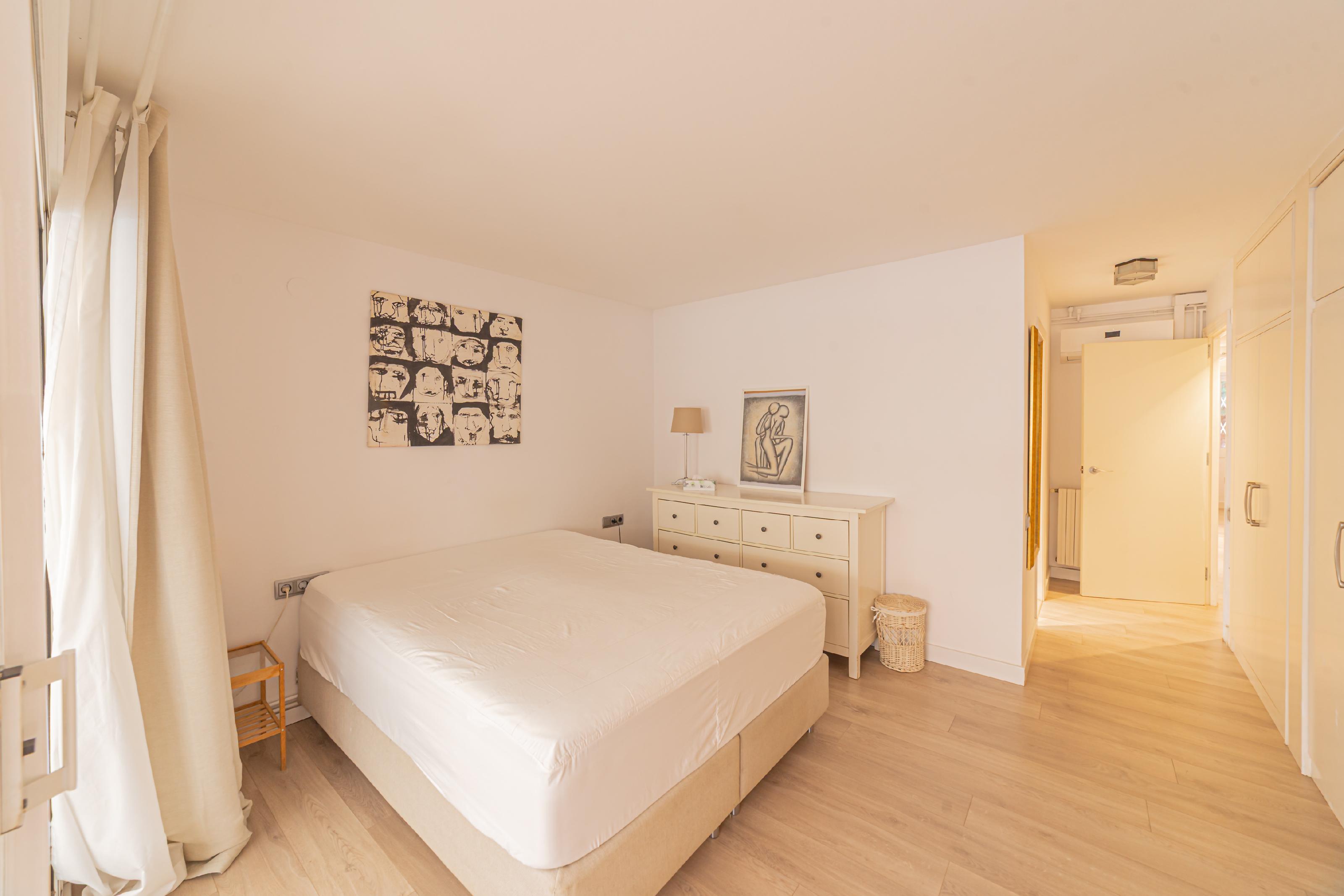 Imagen 22 Piso en venta en Barcelona / Al lado de Clínica Corachán.